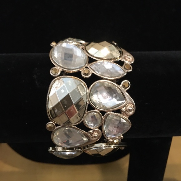 📿INC International Gold-Tone Puff Stone Statement Necklace & Bracelet - Picture 3 of 14